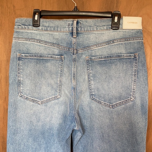 Express super high rise cropped flare jean w bling details size 14 - Picture 16 of 17